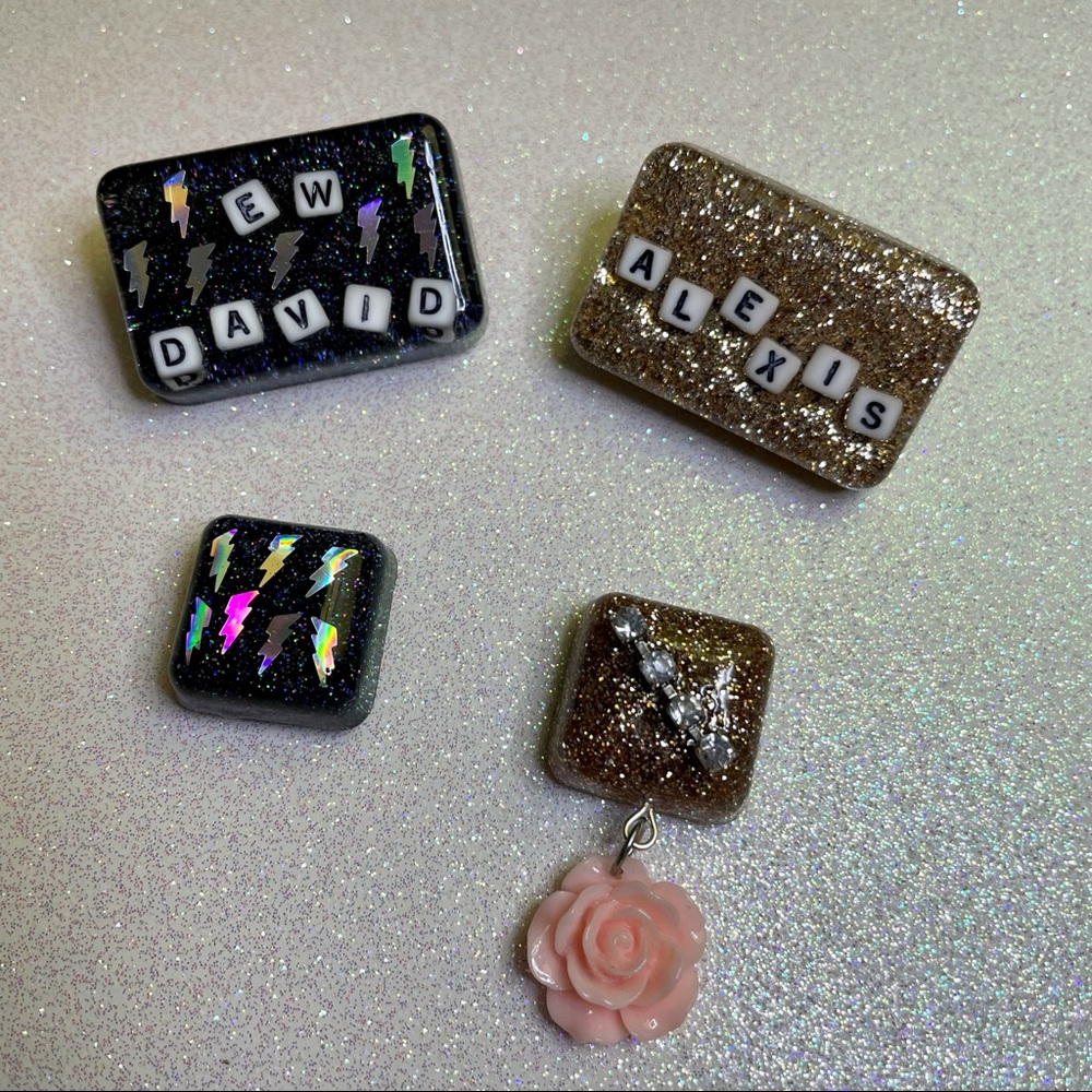 Ritzee Rebel Schitt’s Creek David & Alexis Rose Inspired Glitter Magnet Set